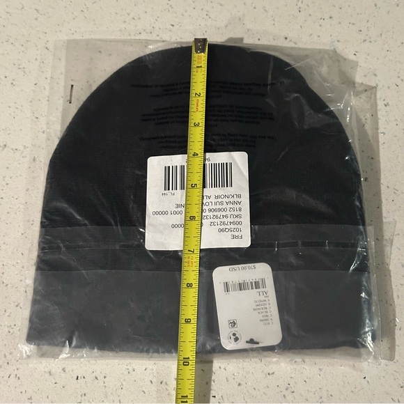 NWT Anna Sui Love Beanie - Picture 11 of 12